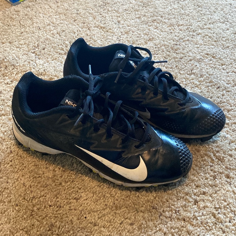 Nike Vapor Youth baseball cleats size 7